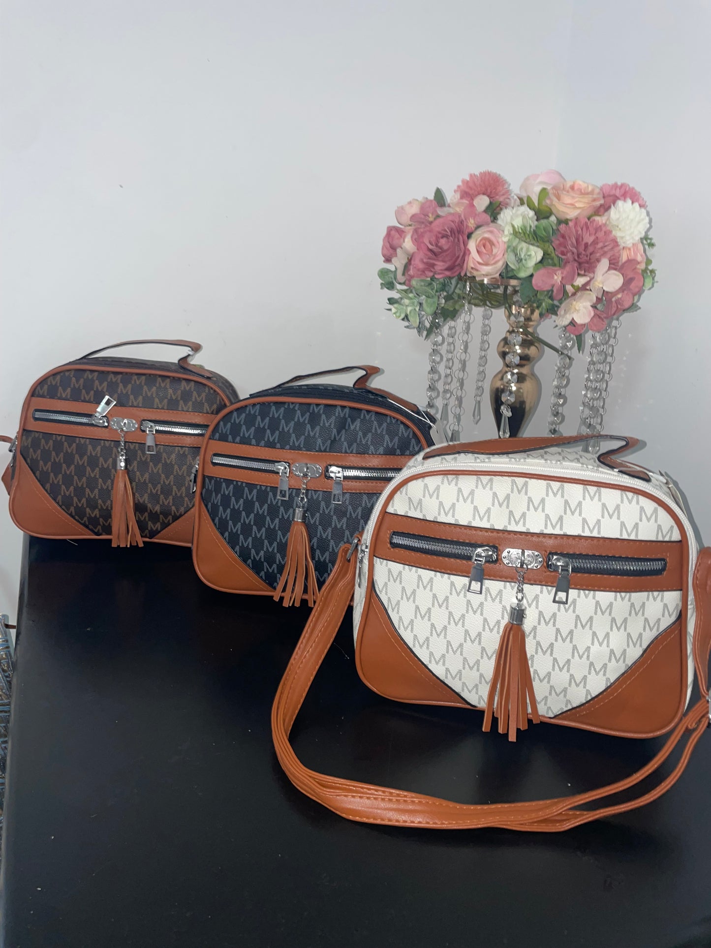 Elegante handtas met kwast